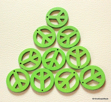 10 x Green Peace Wood Beads 24mm